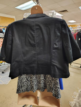 Load image into Gallery viewer, Lane Bryant black short sleeve crop blazer 24