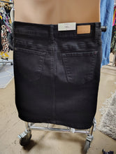 Load image into Gallery viewer, Judy Blue NWT black denim pencil skirt size 1x 14/16