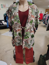 Load image into Gallery viewer, Tropical floral tie front kimono size L/XL