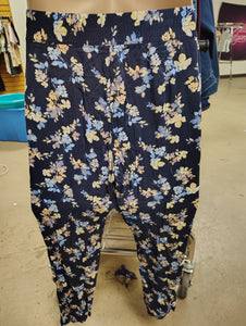 Jessica Simpson floral skinny leg pants size XL