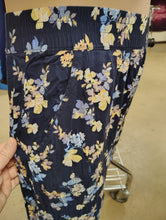 Load image into Gallery viewer, Jessica Simpson floral skinny leg pants size XL