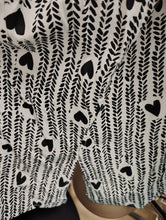 Load image into Gallery viewer, Woman Within black and white heart buttonup top 2x