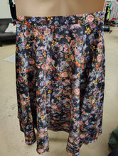 Load image into Gallery viewer, Nicolette Mason for Modcloth floral skirt no stretch 2x