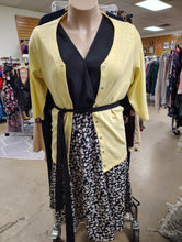 Load image into Gallery viewer, Quacker Factory bright yellow cardigan with jewels size 1x