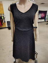 Load image into Gallery viewer, Black and silver sparkle dress sleeveless size 4x/5x