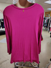 Load image into Gallery viewer, Livi Active for Lane Bryant pink Breast Cancer Awareness tee 4x