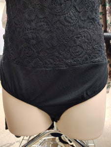 Torrid black lace bodysuit size 4x