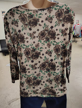 Load image into Gallery viewer, Liberty Lane brown floral thermal top 3x