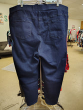 Load image into Gallery viewer, Universal Standard pull on jeans straight leg size XL 26