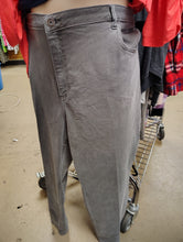 Load image into Gallery viewer, Catherine&#39;s gray stretchy jeggings jeans size 4x 30W