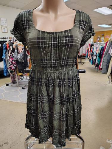 Torrid green plaid mini dress size 3x