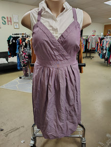 Merona purple pinup dress runs like 1x labeled 2x