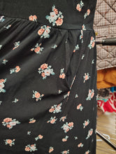 Load image into Gallery viewer, Torrid black floral dress size 3x with pockets!