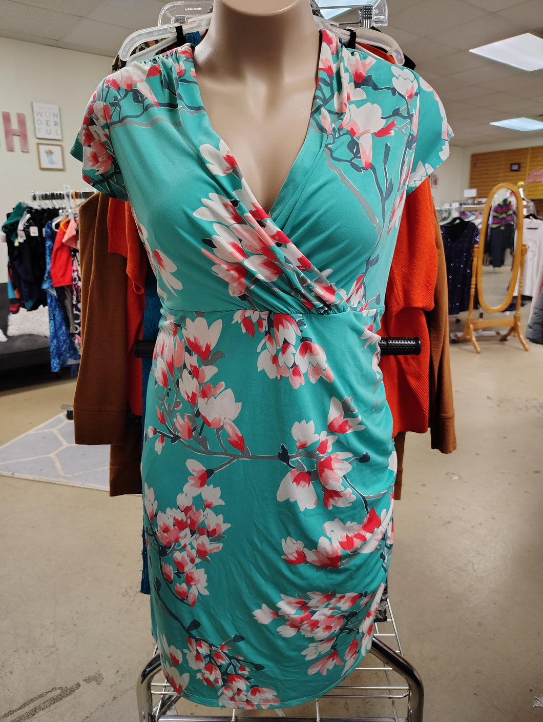 Roz & Ali green sheath dress with floral print size 20 or 2x