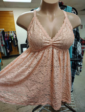 Load image into Gallery viewer, Torrid 4x peach lingerie chemise top lace