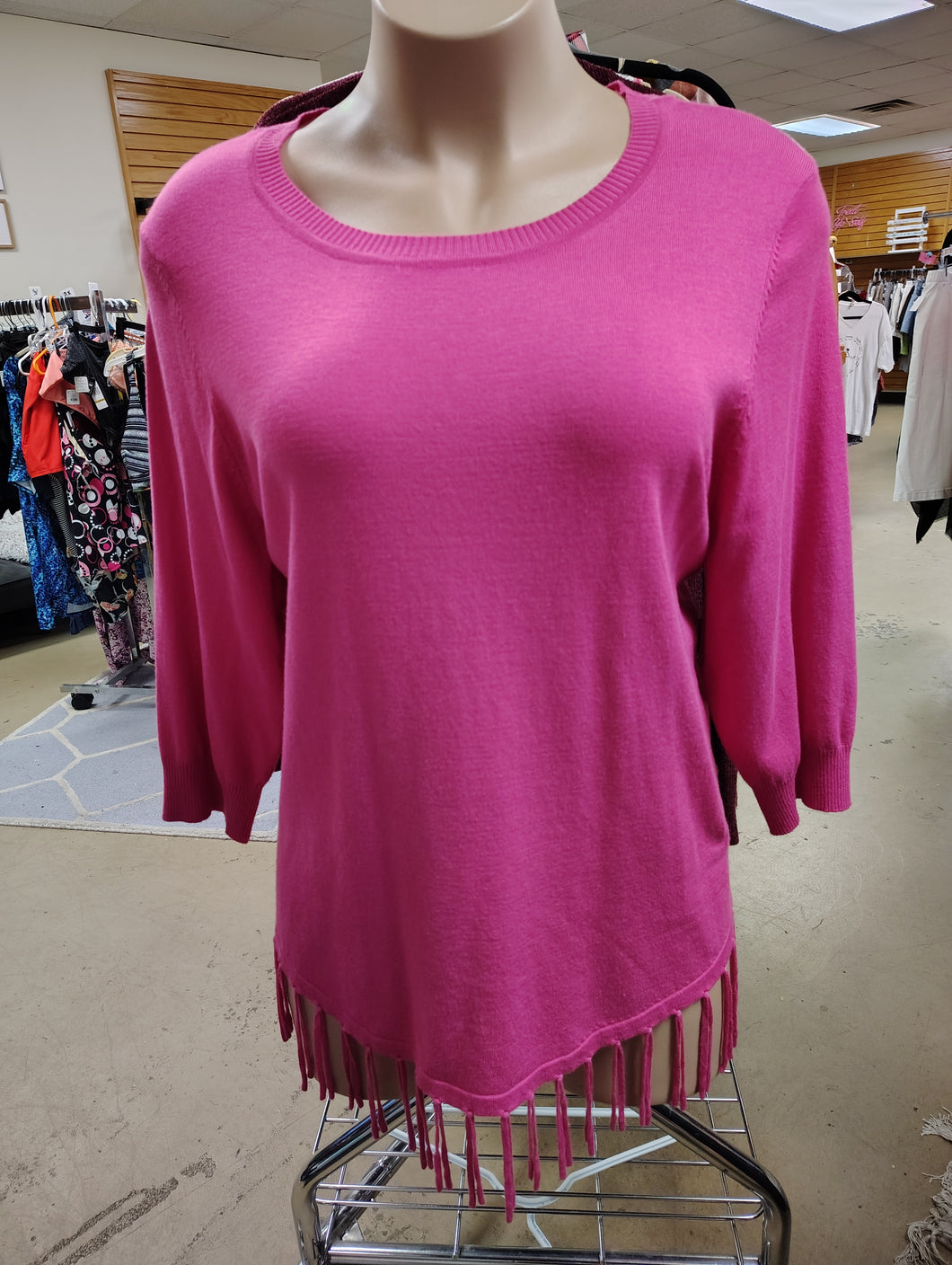 Notations bright pink fringe sweater size 2x