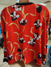 Load image into Gallery viewer, Liz Claiborne Career floral top with scarf size 4x