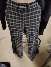 Load image into Gallery viewer, Lane Bryant wide leg plaid pants size 22 stretchy