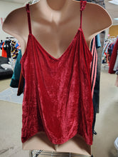 Load image into Gallery viewer, Torrid red velvet tank top size 4x