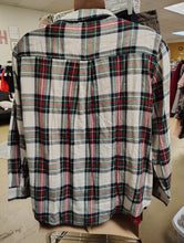 Load image into Gallery viewer, Style &amp; Co plaid button up shirt 4x