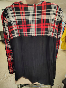 Acting Pro plaid and black top with sequin pocket 3x