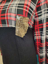 Load image into Gallery viewer, Acting Pro plaid and black top with sequin pocket 3x