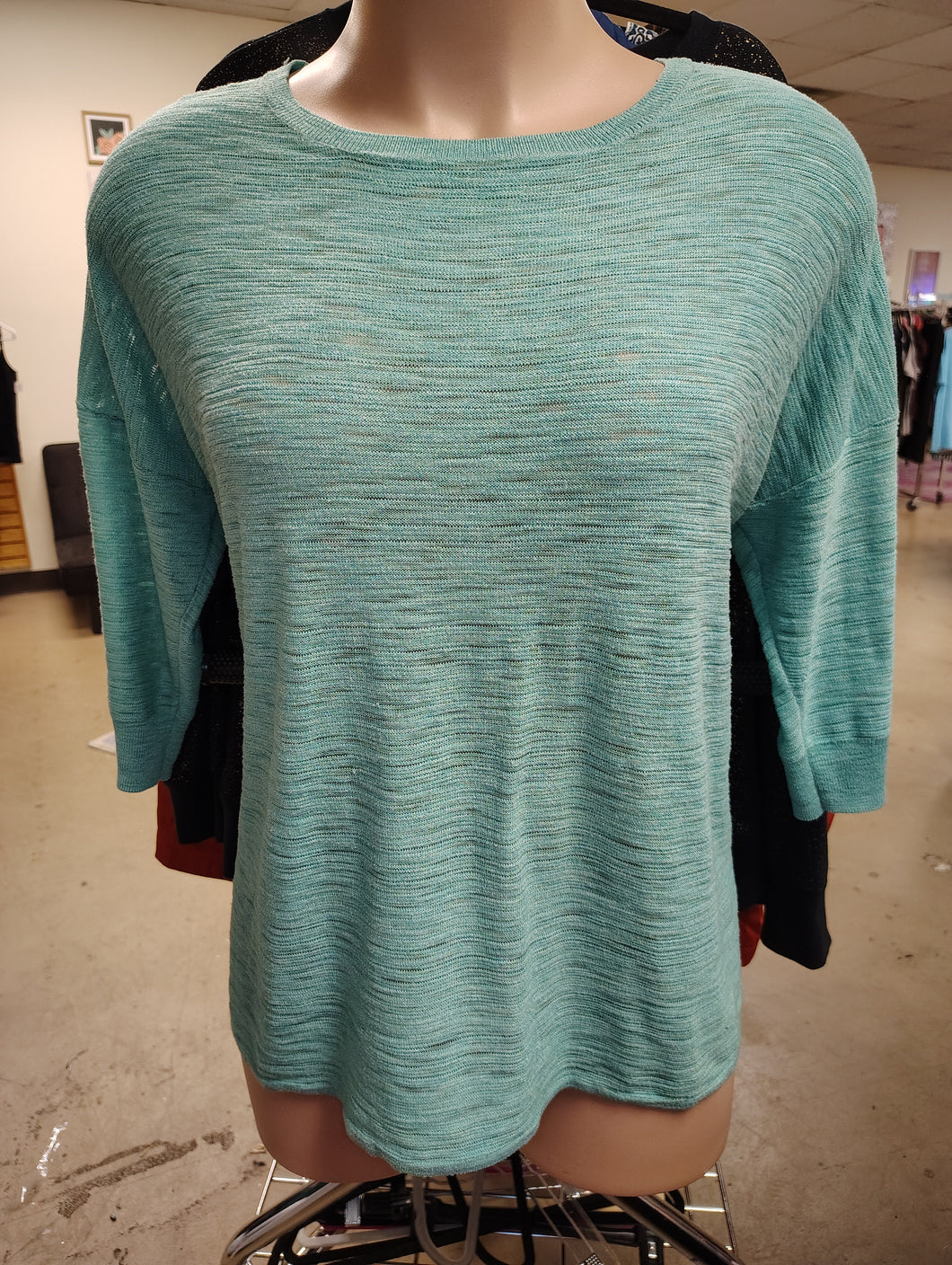 Ava & Viv green heathered top size 2x