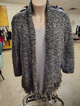 Load image into Gallery viewer, Sz3X Ruby Rd boucle fringe jacket