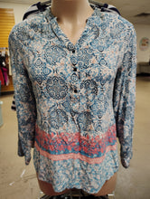 Load image into Gallery viewer, Cato paisley blouse top size 18/20 2x