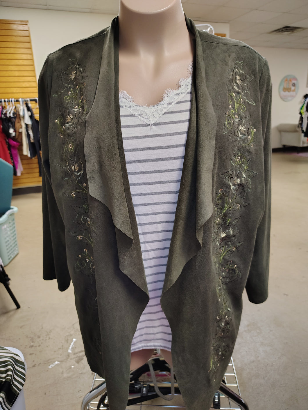 Chico's olive green faux suede floral jacket blazer xxl