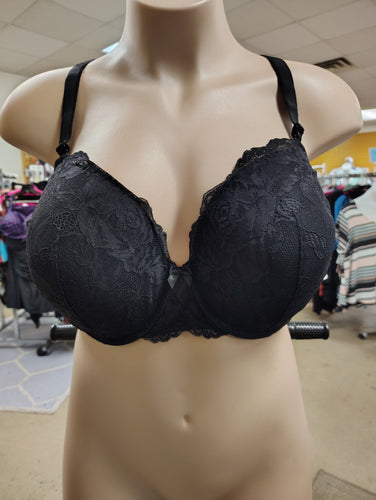 Torrid Curve black lace pushup t-shirt bra 48C