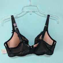 Load image into Gallery viewer, NWOT Lane Bryant Sz 40DD Lace Demi