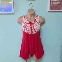 Load image into Gallery viewer, Medium Dressbarn Red Tie Dye Tank- runs like an XL