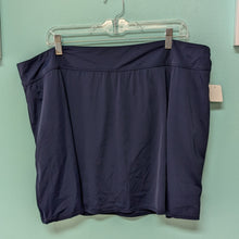 Load image into Gallery viewer, 24W D&amp;Co Navy Swim Skirt