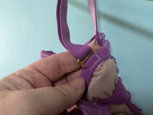 46DD Soma Purple Lace Convertible Bra