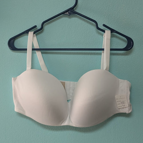 40D White Maidenform Convertible Bra