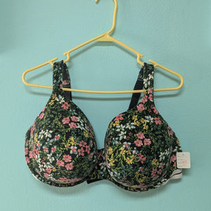 44F Casique Black Bright Floral