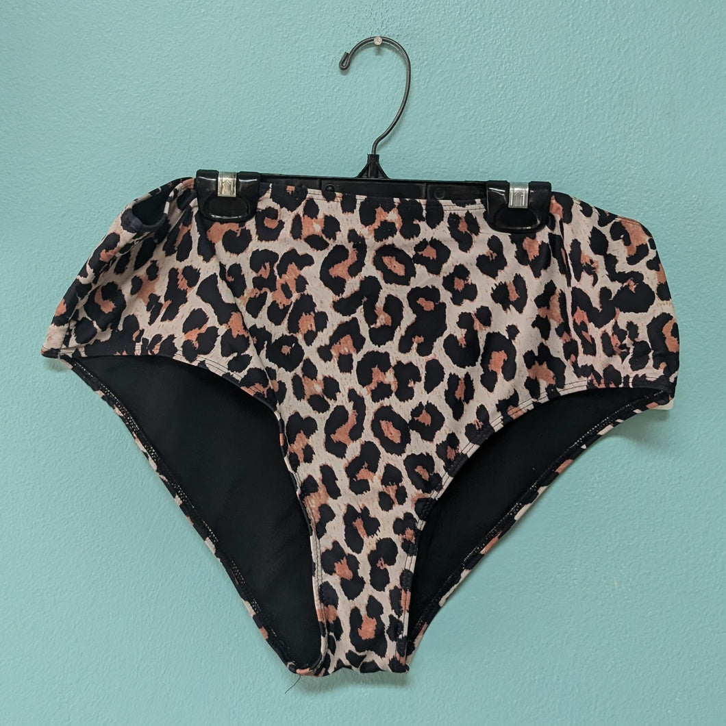 Sz20 Shein Animal Print Swim Bottom