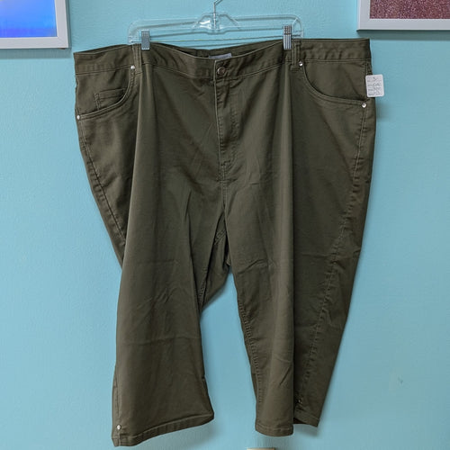 34W Catherine's Olive Green Khaki Crop Capri