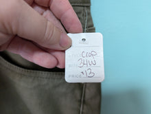 Load image into Gallery viewer, 34W Catherine&#39;s Olive Green Khaki Crop Capri