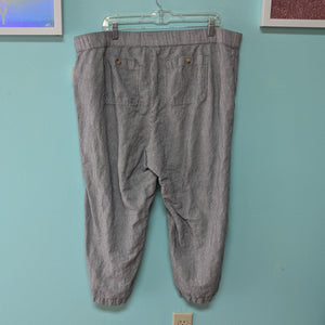 Sz1X Liz Claiborne Grey Stripe Pull On Capri