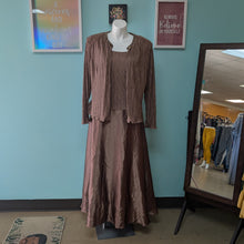 Load image into Gallery viewer, David&#39;s Bridal Copper Brown 2-Piece Mother of the Bride Dress Sz20W