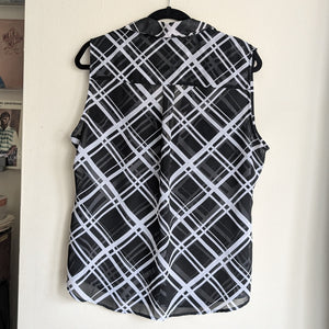 New York and Company Black & White Geometric Sleeveless Top SzXL