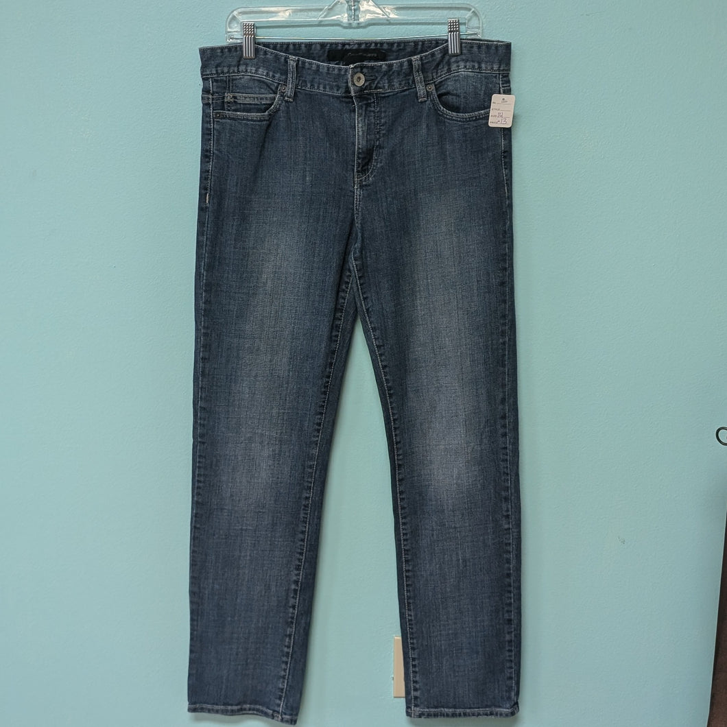 Calvin Klein sz14 Straight Leg Denim