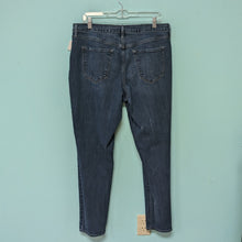 Load image into Gallery viewer, Old Navy Curve Skinny sz14