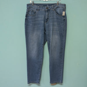 St John's Bay Girlfriend Denim sz14