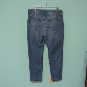 St John's Bay Girlfriend Denim sz14