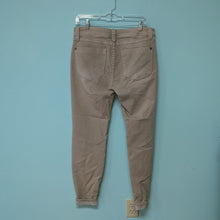 Load image into Gallery viewer, Rose Royce Sz 13/14 Khaki Skinny Denim