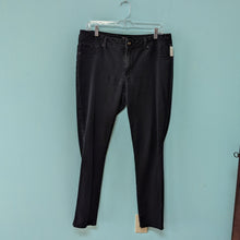 Load image into Gallery viewer, sz14 Roz &amp; Ali Black Jeggings