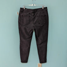 Load image into Gallery viewer, szXL Maurices Black Jeggings